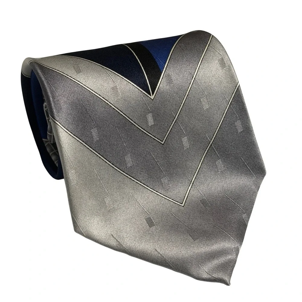 VTG Pierre Cardin Necktie Silver Blue Geometric Chevron Silk Formal Mens OS